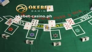 Ang pinaka-halatang dahilan kung bakit napakapopular ang blackjack ay ang mga patakaran ng laro ay napakasimple at madaling maunawaan.